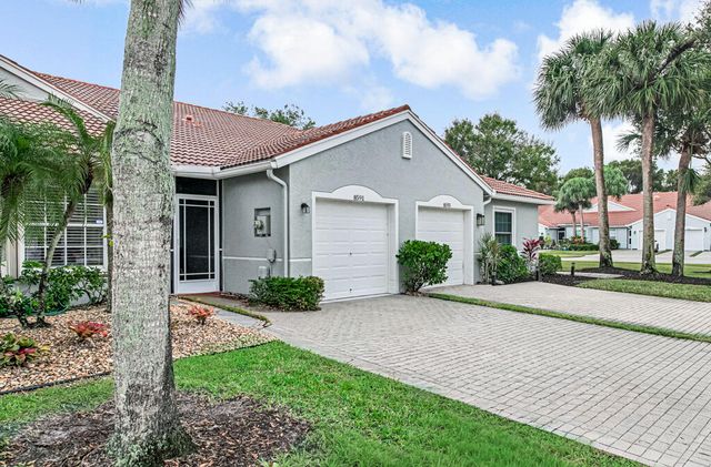 8591 Logia Circle, Boynton Beach, FL 33472
