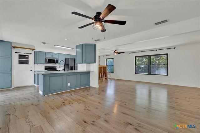 608 Creek Drive, New Braunfels, TX 78130