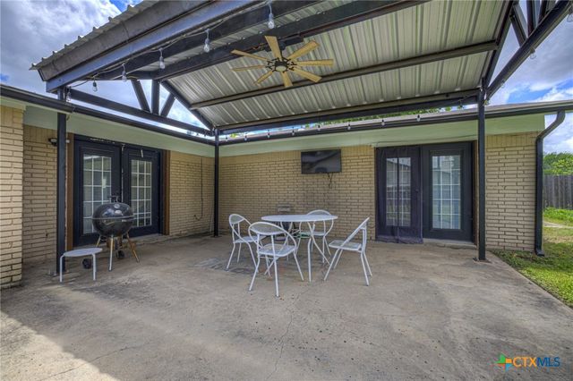608 Creek Drive, New Braunfels, TX 78130