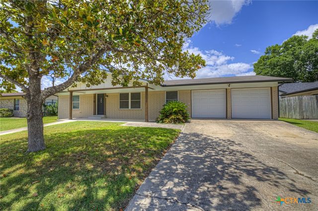 608 Creek Drive, New Braunfels, TX 78130