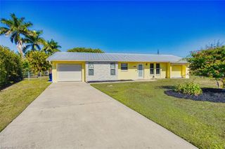5417 Loyola LN, Fort Myers, FL 33908