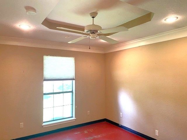 1117 Hillside Drive, Athens, TX 75751
