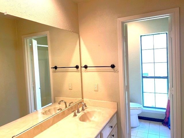 1117 Hillside Drive, Athens, TX 75751