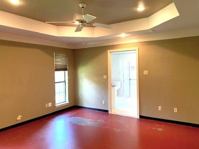 1117 Hillside Drive, Athens, TX 75751