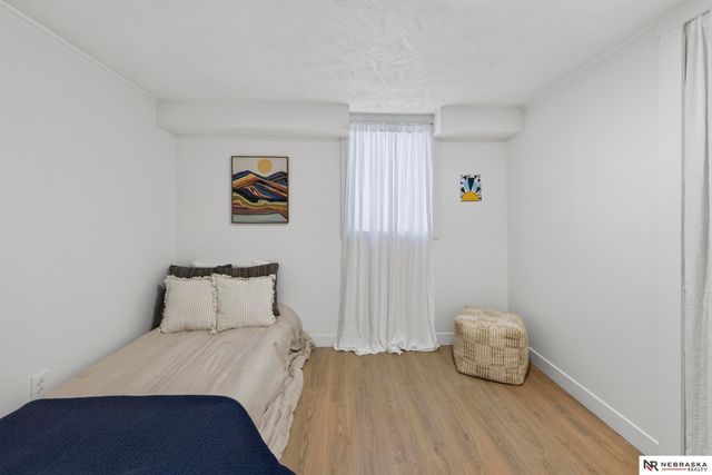 1327 Main Street, Bellevue, NE 68005