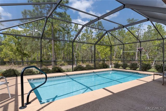 4268 N Saddletree Drive, Beverly Hills, FL 34465