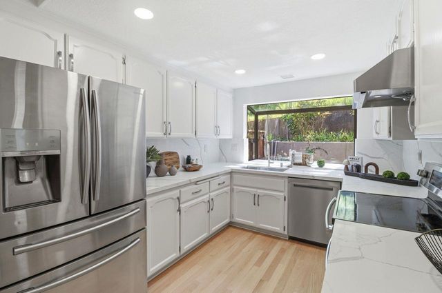 3528 Broadview Court, San Mateo, CA 94403