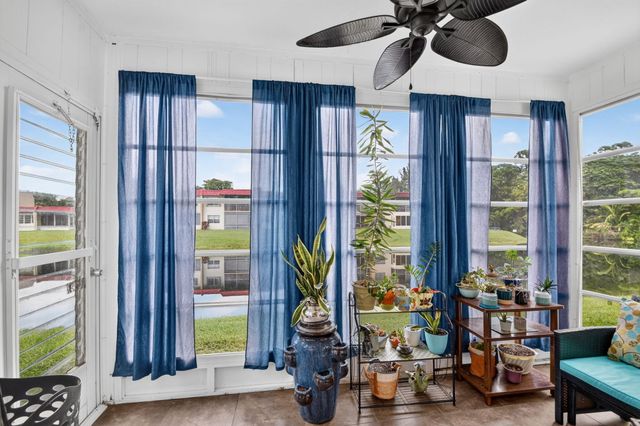 453 Lake Frances Drive, West Palm Beach, FL 33411