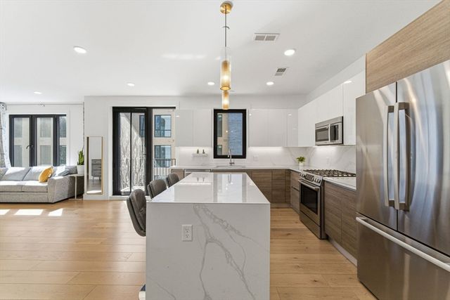 30 Penniman Rd 302, Boston, MA 02134