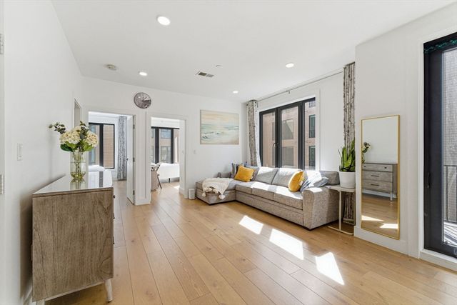 30 Penniman Rd 302, Boston, MA 02134