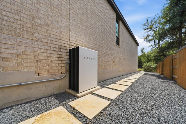 503 Painted Creek WAY, Kyle, TX 78640