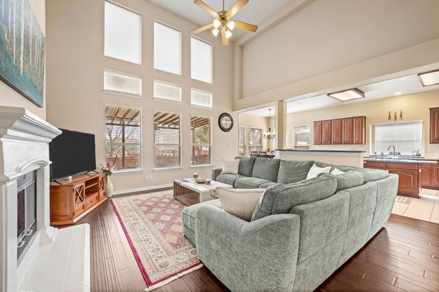 1804 Hill Ridge Drive, Flower Mound, TX 75028