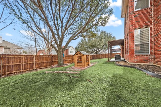 1804 Hill Ridge Drive, Flower Mound, TX 75028