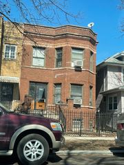 4838 W Iowa Street, Chicago, IL 60651