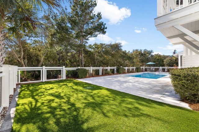 44 Seacrest Dr, Inlet Beach, FL 32461