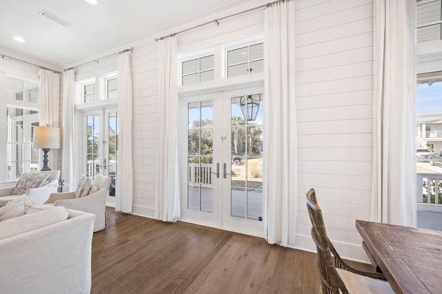 44 Seacrest Dr, Inlet Beach, FL 32461