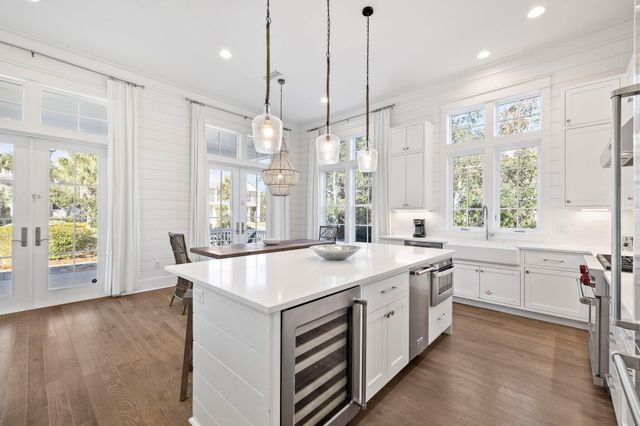 44 Seacrest Dr, Inlet Beach, FL 32461