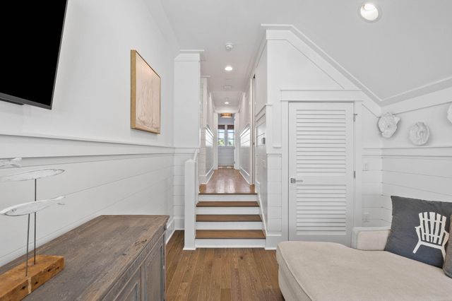 44 Seacrest Dr, Inlet Beach, FL 32461