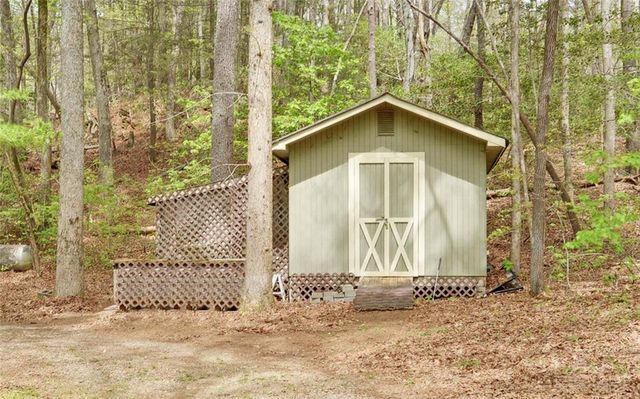 761 Clayton Gooch Road, Dahlonega, GA 30533