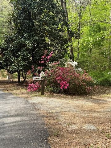 761 Clayton Gooch Road, Dahlonega, GA 30533