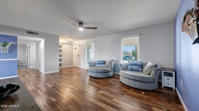 10914 W CAMPANA Drive, Sun City, AZ 85351