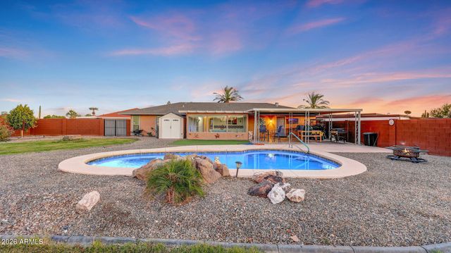 10914 W CAMPANA Drive, Sun City, AZ 85351