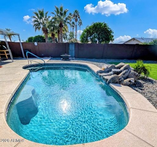 10914 W CAMPANA Drive, Sun City, AZ 85351