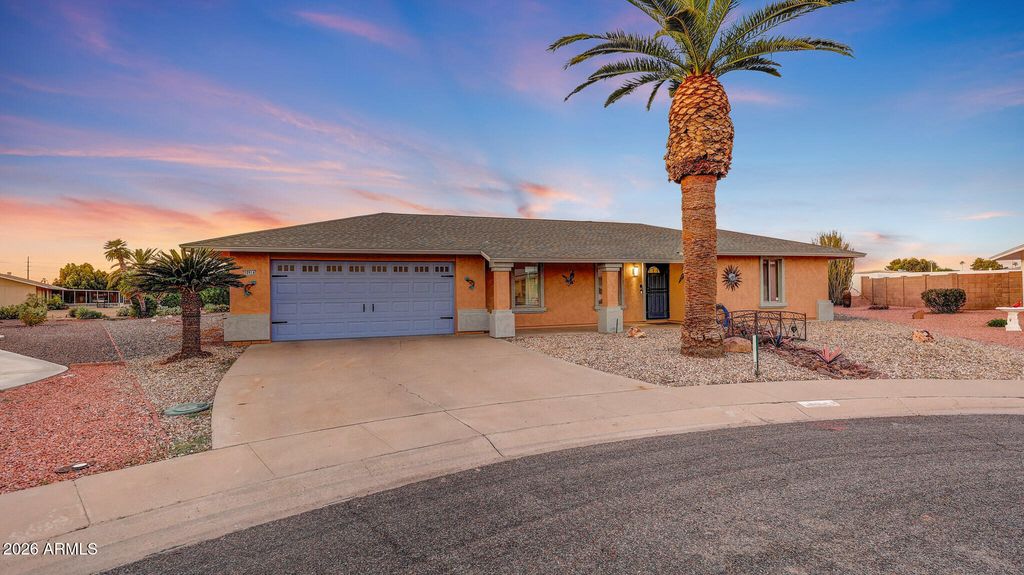 Image 1 of property listing at 10914 W CAMPANA Drive, Sun City, AZ 85351