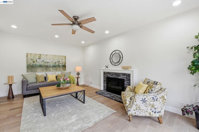 4142 Wakefield Loop, Fremont, CA 94536