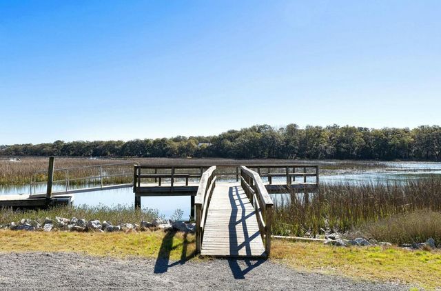 1260 Lakefront Drive, Charleston, SC 29412