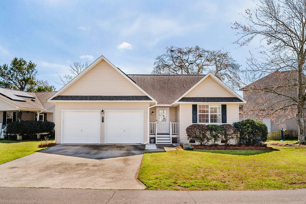 Image 1 of property listing at 1260 Lakefront Drive, Charleston, SC 29412