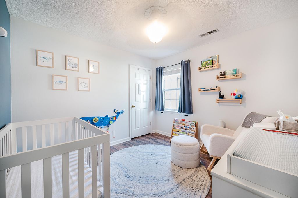 Image 21 of property listing at 1260 Lakefront Drive, Charleston, SC 29412