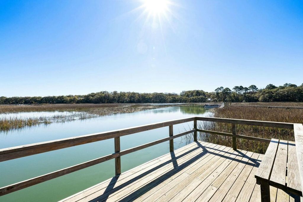 Image 37 of property listing at 1260 Lakefront Drive, Charleston, SC 29412