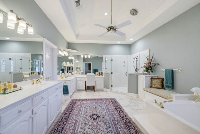 6200 Forest Highlands Drive, Fort Worth, TX 76132