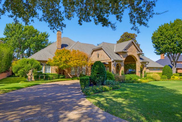 6200 Forest Highlands Drive, Fort Worth, TX 76132