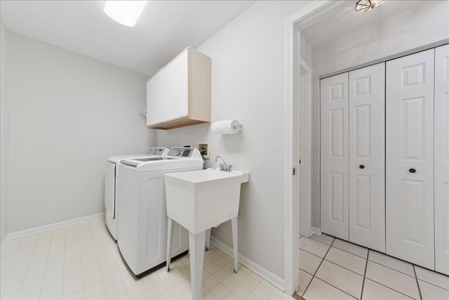 613 Rose Lane, Bartlett, IL 60103