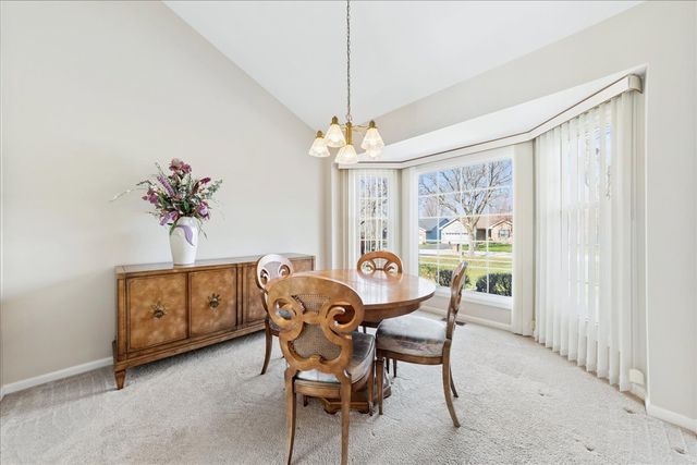 613 Rose Lane, Bartlett, IL 60103