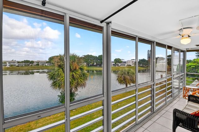 209 Somerset K, West Palm Beach, FL 33417