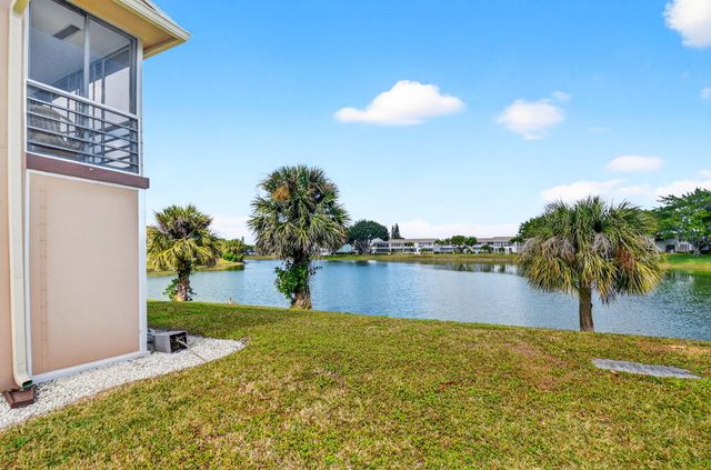 209 Somerset K, West Palm Beach, FL 33417