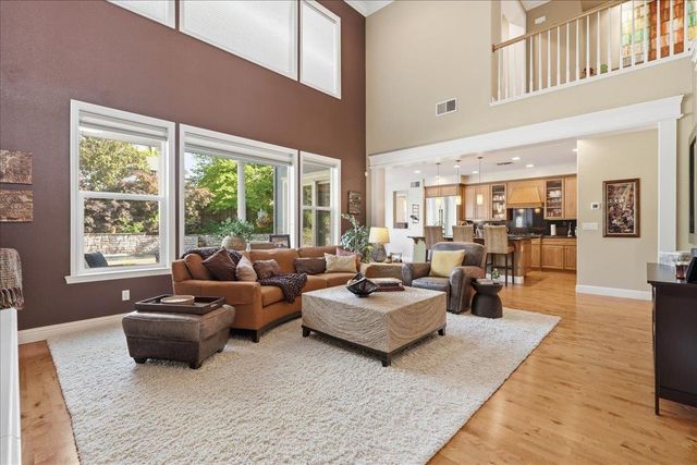 4685 Farrier Way, Roseville, CA 95747