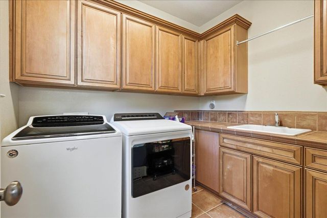 4685 Farrier Way, Roseville, CA 95747