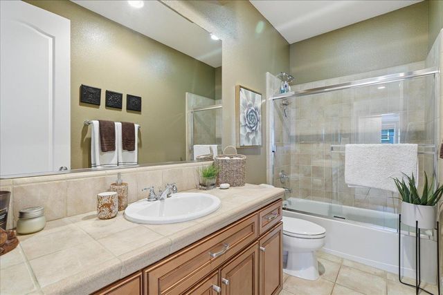 4685 Farrier Way, Roseville, CA 95747