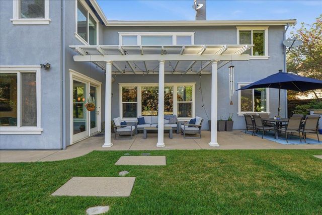 4685 Farrier Way, Roseville, CA 95747