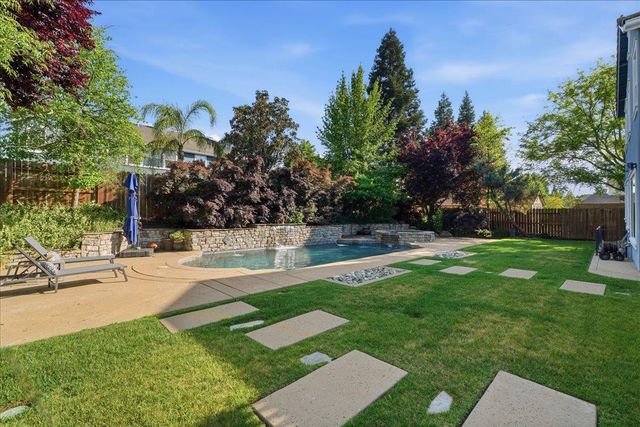 4685 Farrier Way, Roseville, CA 95747