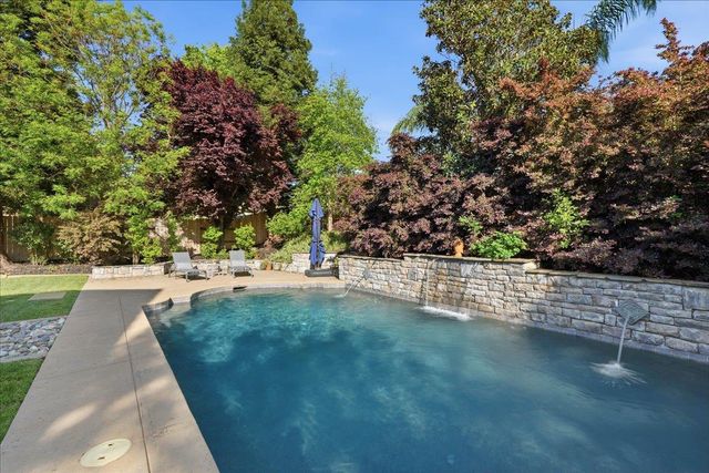 4685 Farrier Way, Roseville, CA 95747