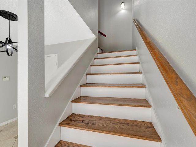 260 El Dorado Boulevard 1805, Houston, TX 77598