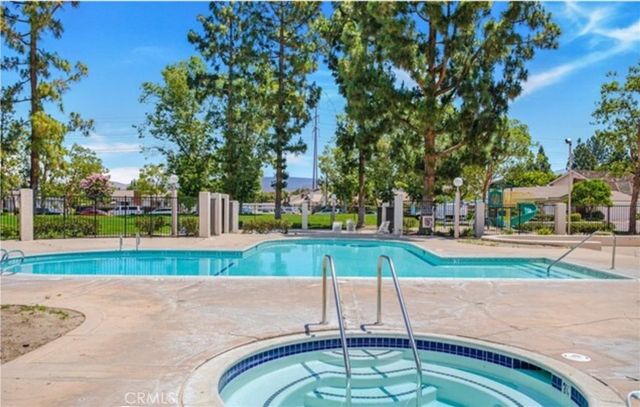 46 Snapdragon 25, Irvine, CA 92604
