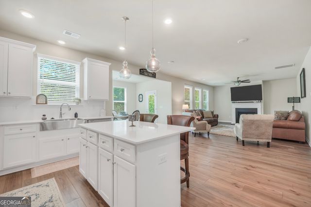 564 Teversham Drive, Mcdonough, GA 30253