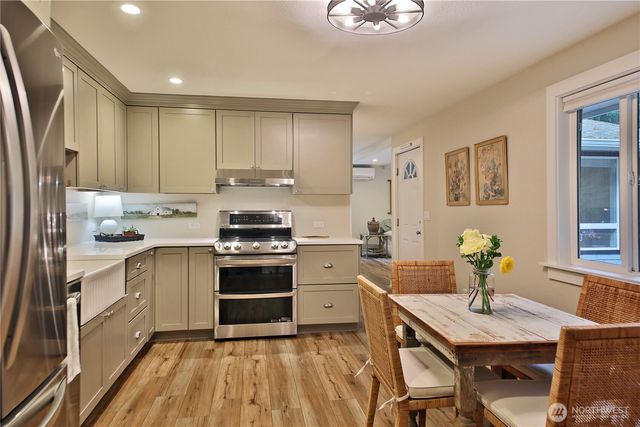 4148 Timberline Road, Clinton, WA 98236
