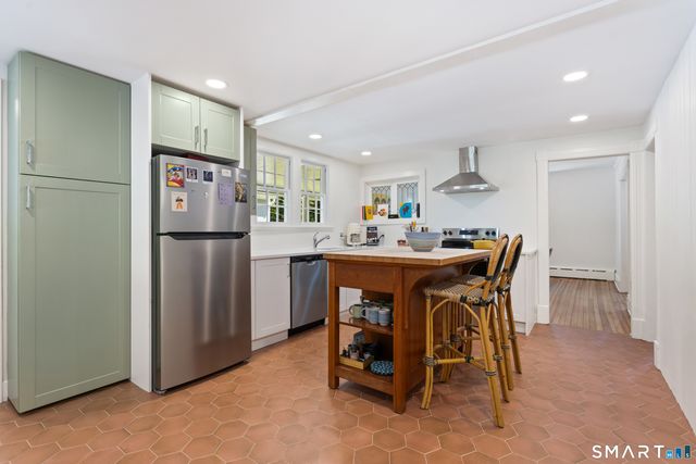 20 Mountain Road, Wilton, CT 06897
